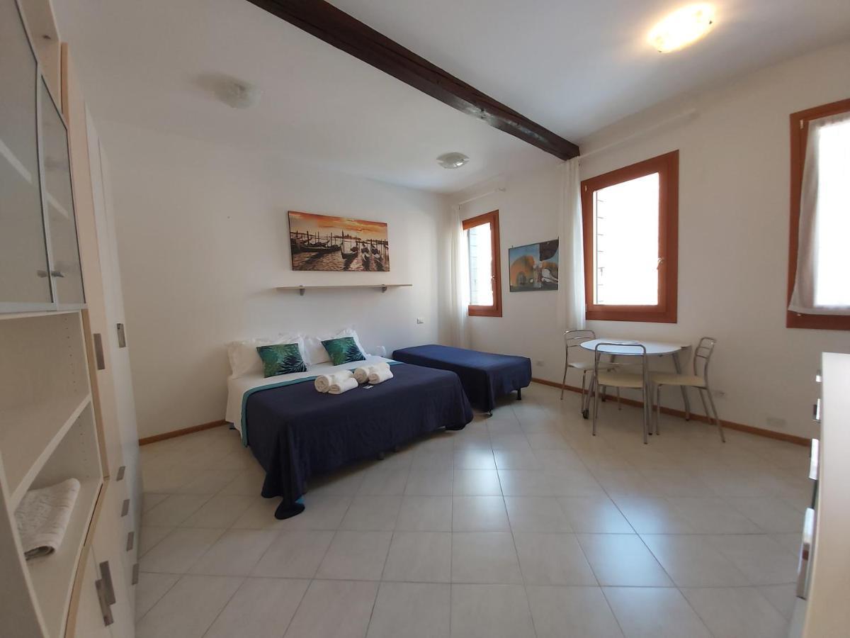 Veneziacentopercento Corderie Apartment Exterior foto
